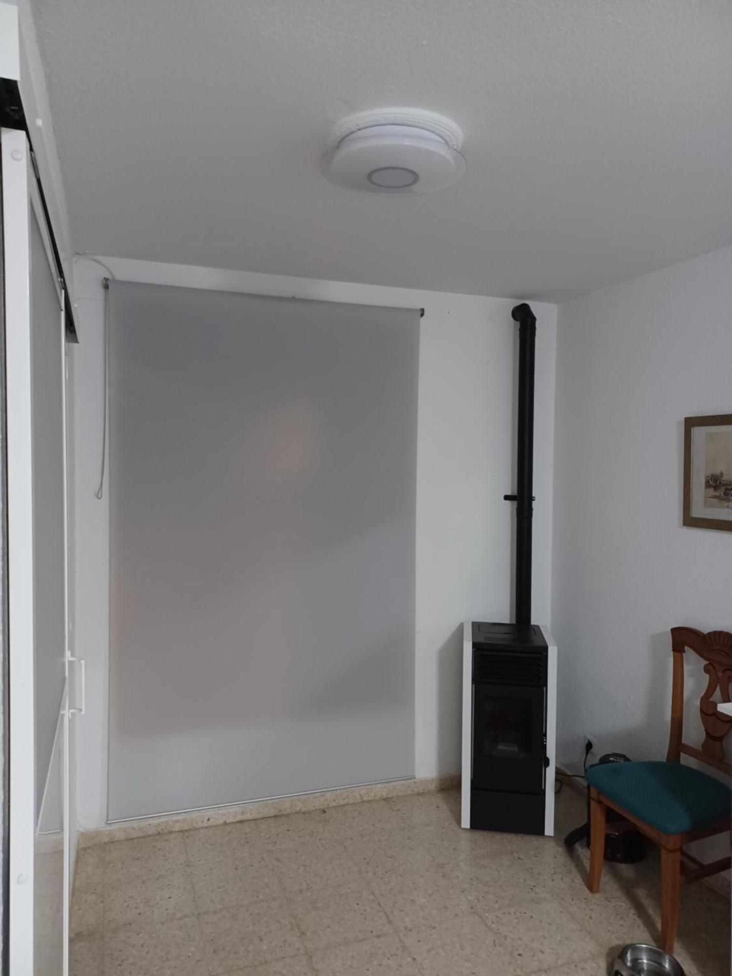 Unifamiliar Adosada Con 3 Dormitorios Y 110M2 Ronda Esterno foto